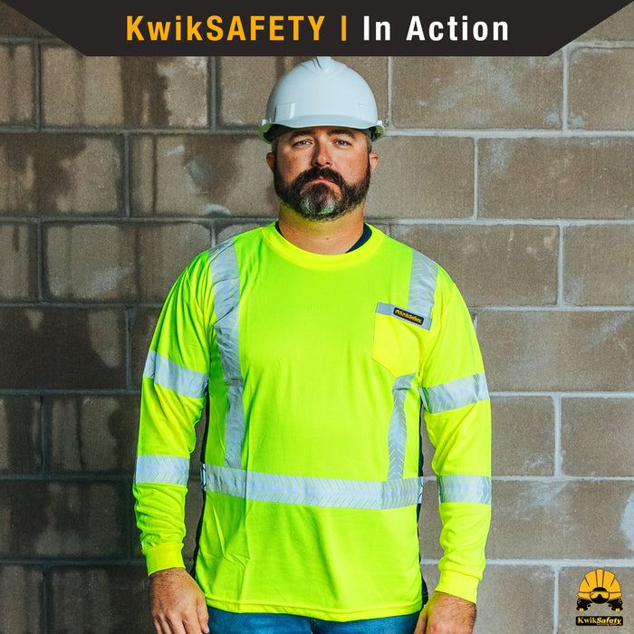 https://www.kwiksafety.com/cdn/shop/files/8-LIFESTYLE_290ad379-b4f2-4bd2-96da-f447acbb3c80_700x700.jpg?v=1705011428